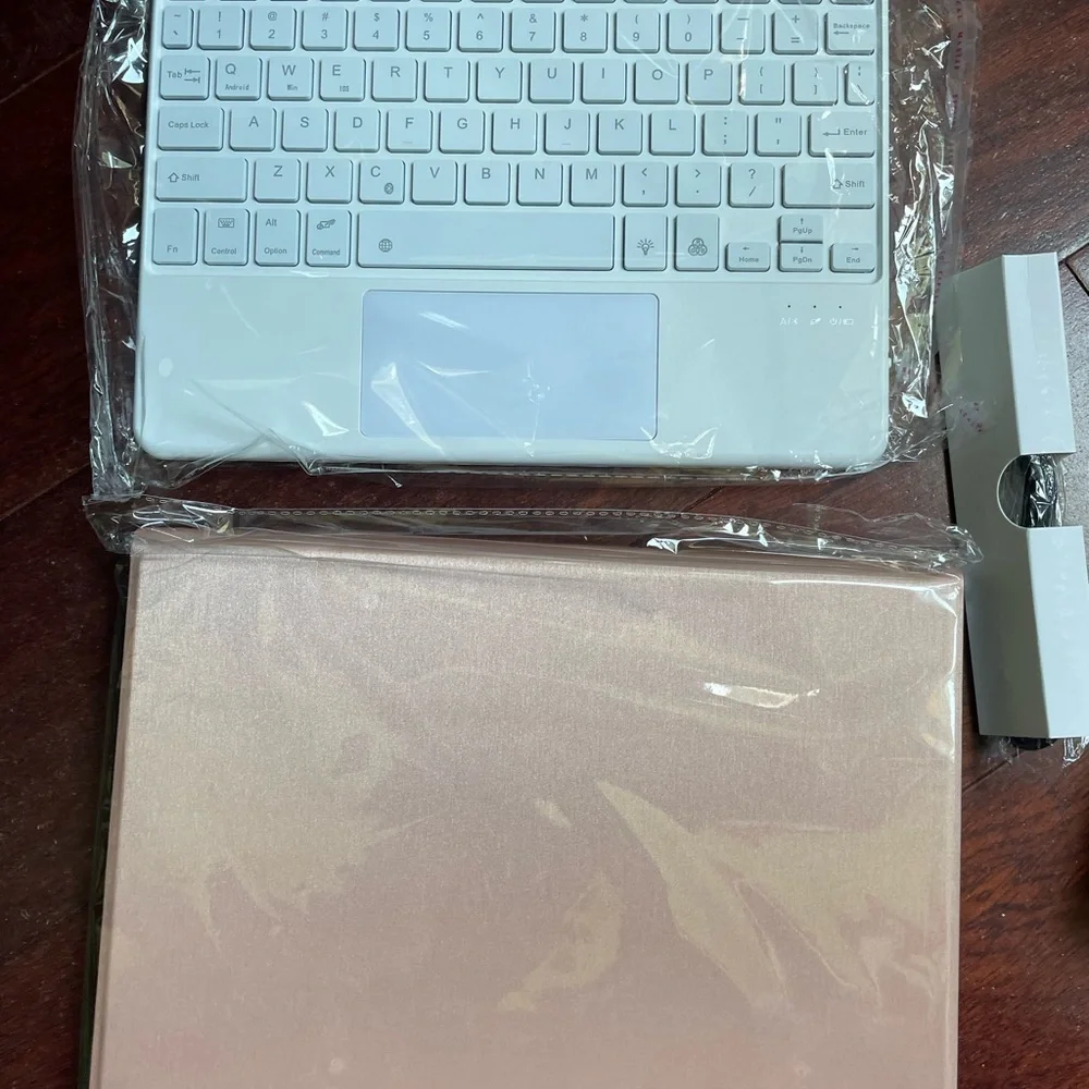 New in box iPad cover and keyboard